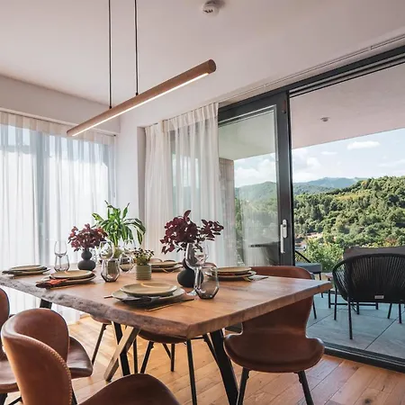 Oaks By Roots Villas Lägenhet Braşov